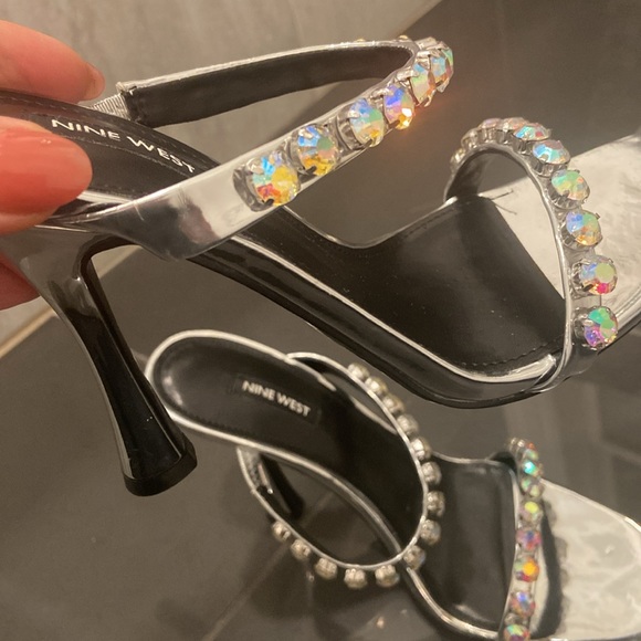 Nine West BNWT "Aria" Silver Heels Slide Sandals Sz 9 Crystal Stones - Picture 4 of 7